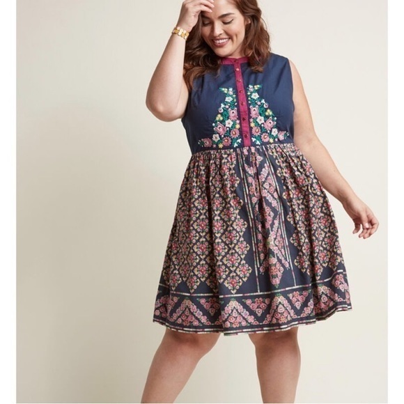 Dresses & Skirts - ModCloth Conversation Masterpiece Floral A-Line Midi Dress - XL